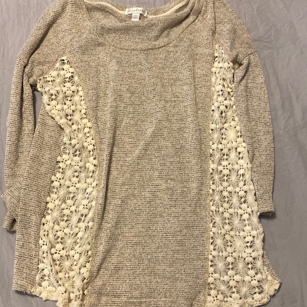 charming Charlie top size small